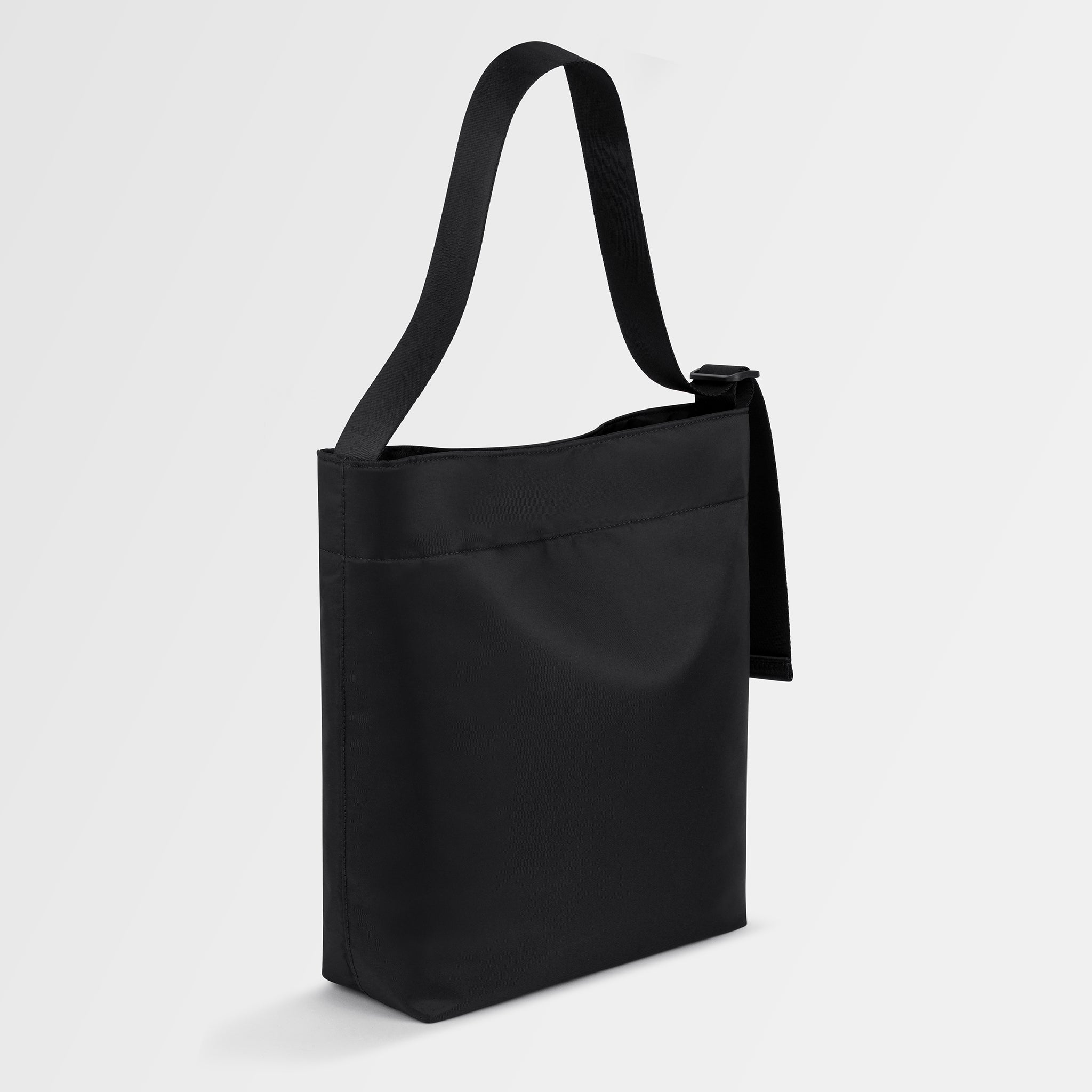 MIA Black – FABLOU