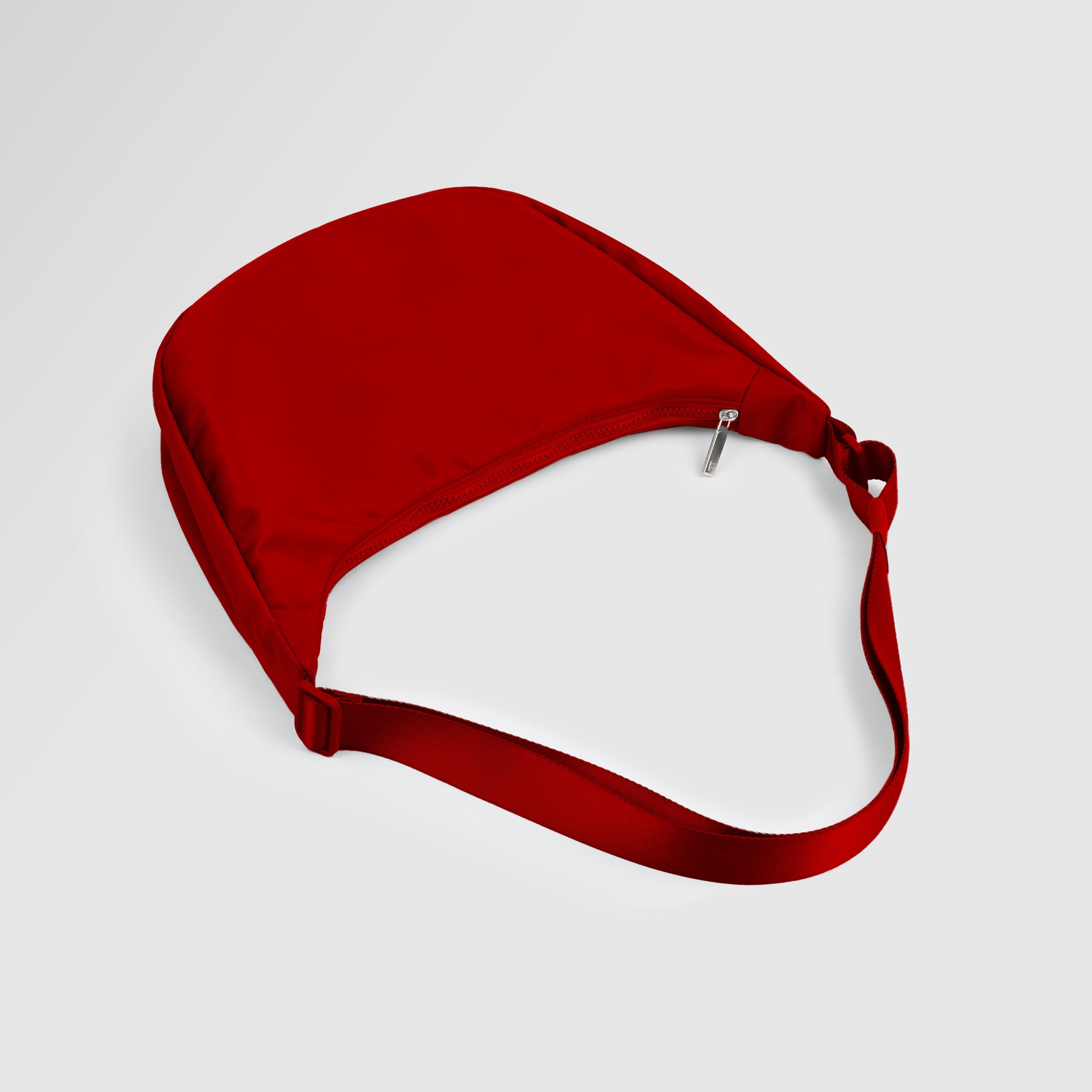 LUNA | Deep Red